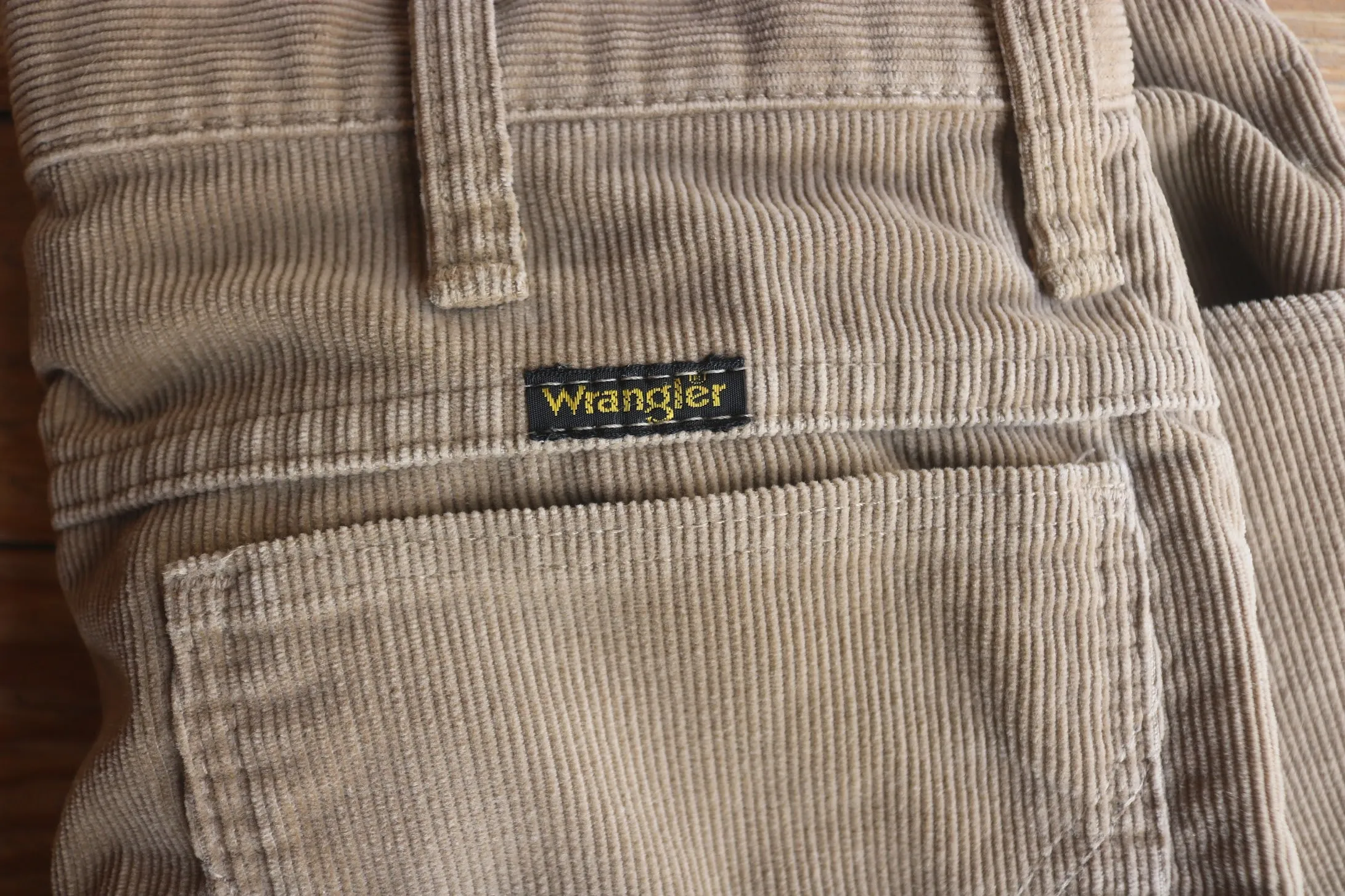 70s Wranglers Tan Corduroy Pants    w33