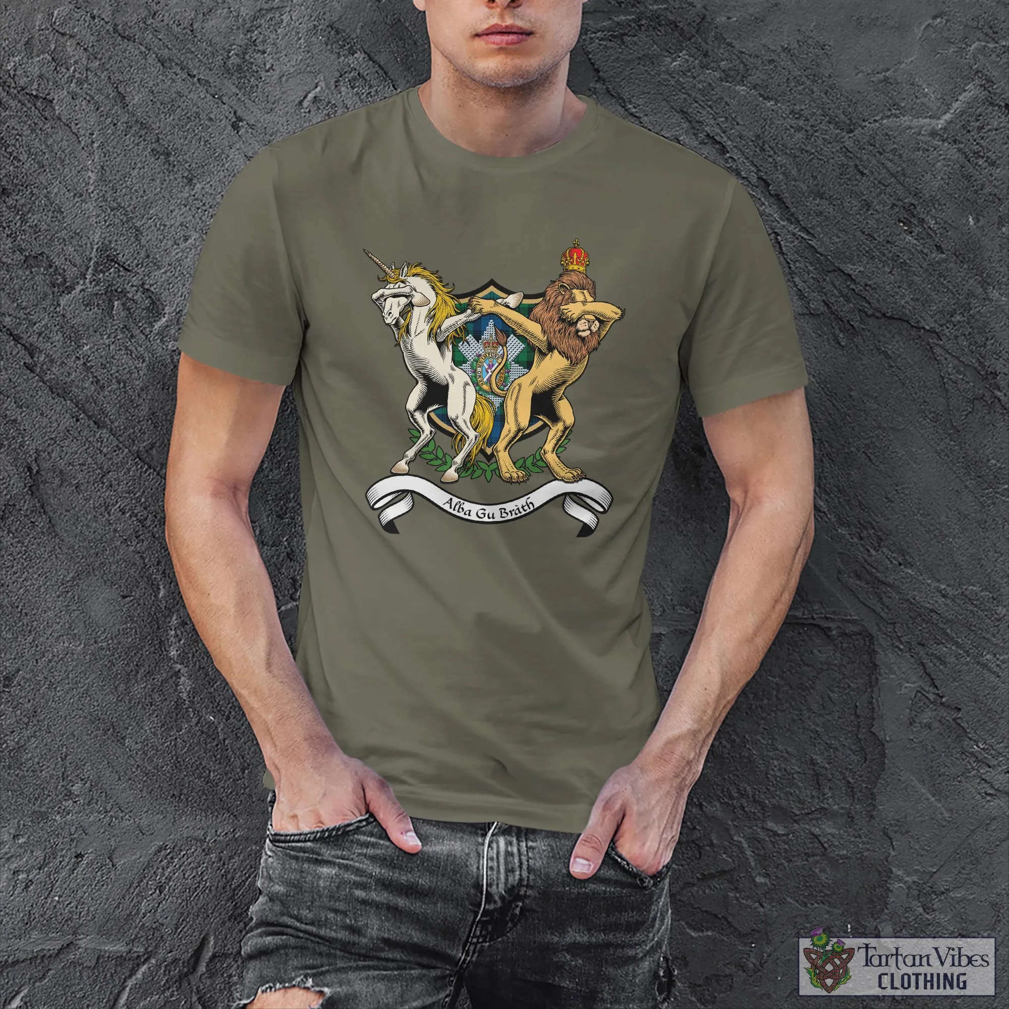 Black Watch Ancient Family Crest Cotton Men's T-Shirt with Scotland Royal Coat Of Arm Funny Style