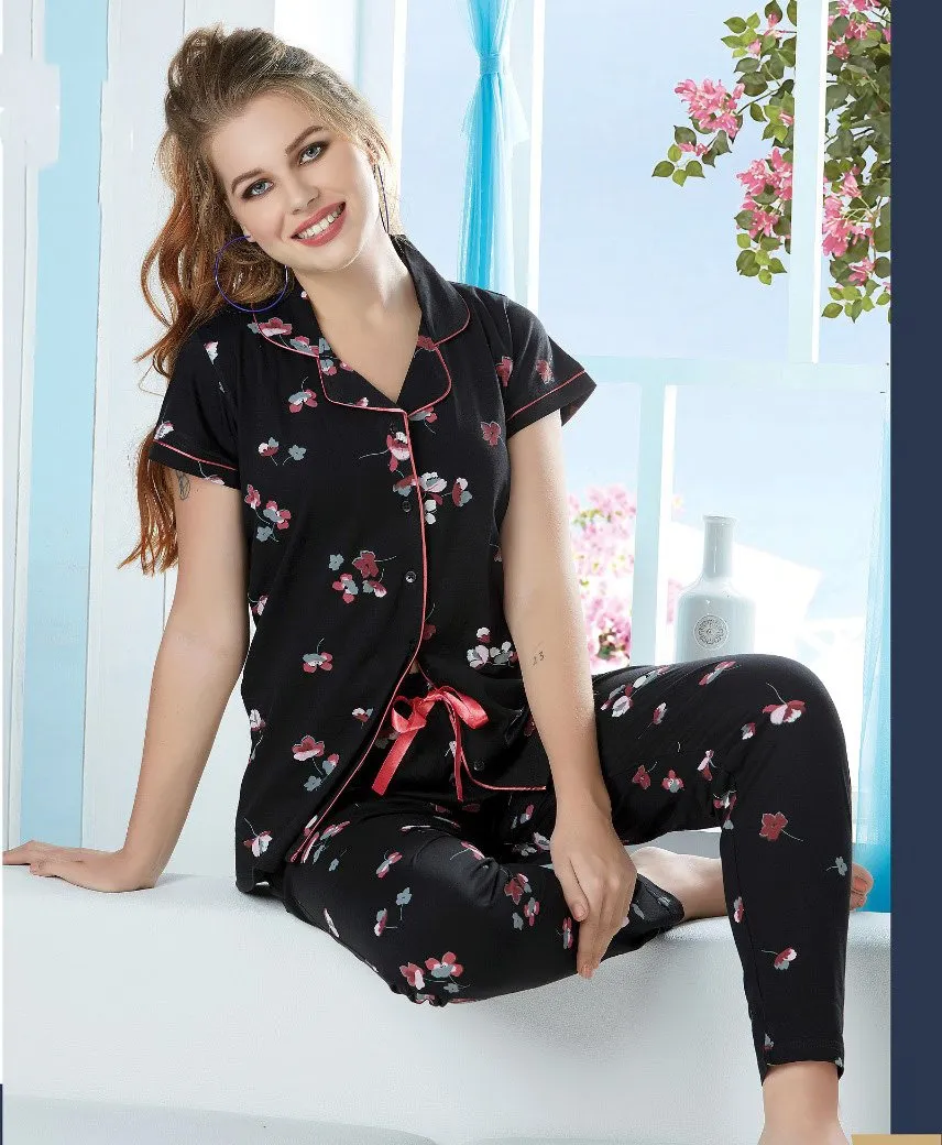 Cotton Printed Black Collar NightSuit Pajama Set for Woman