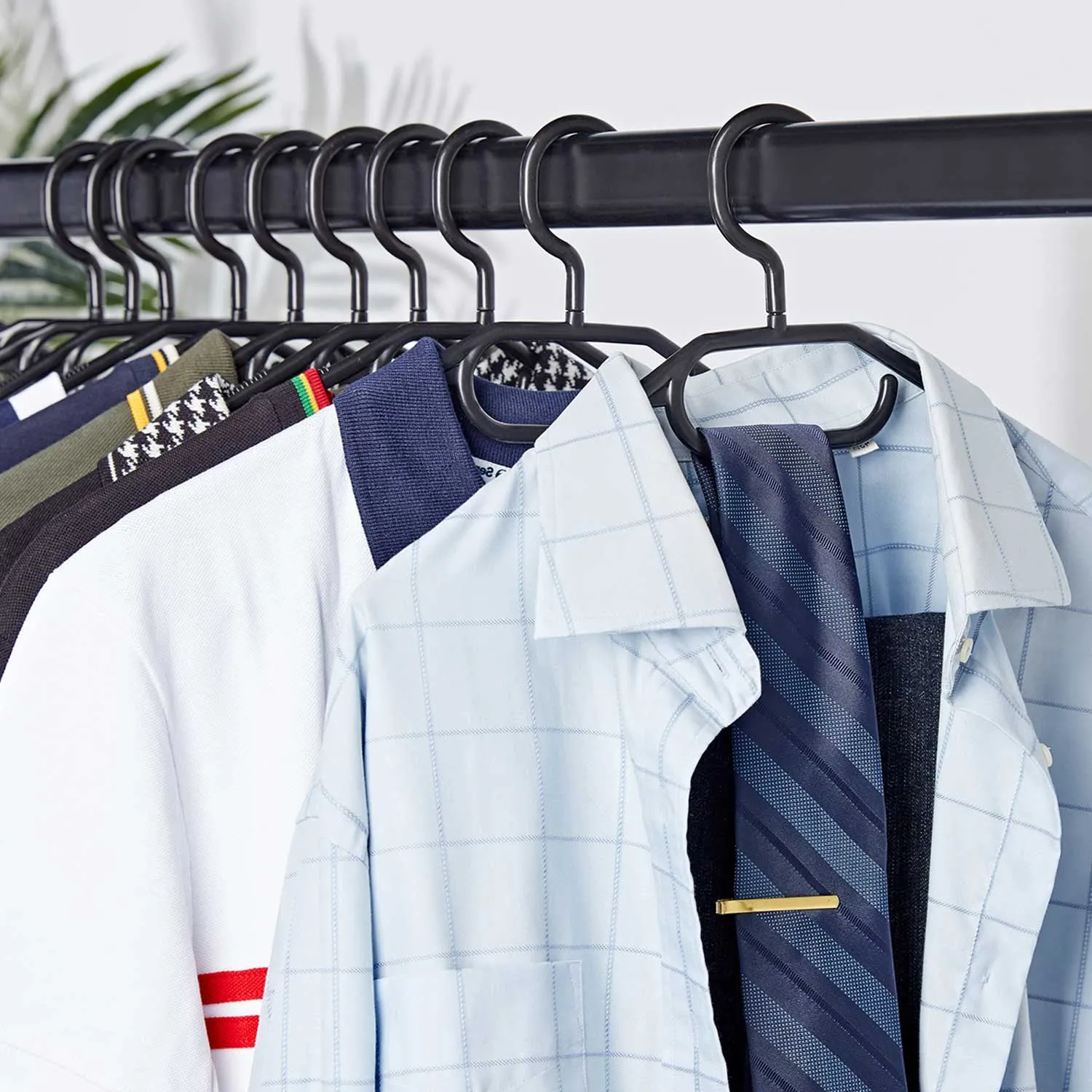 Heavy Duty Swivel Hook Hangers - Space Saving & Non Slip Coat Hangers with Rotating Hook & Tie