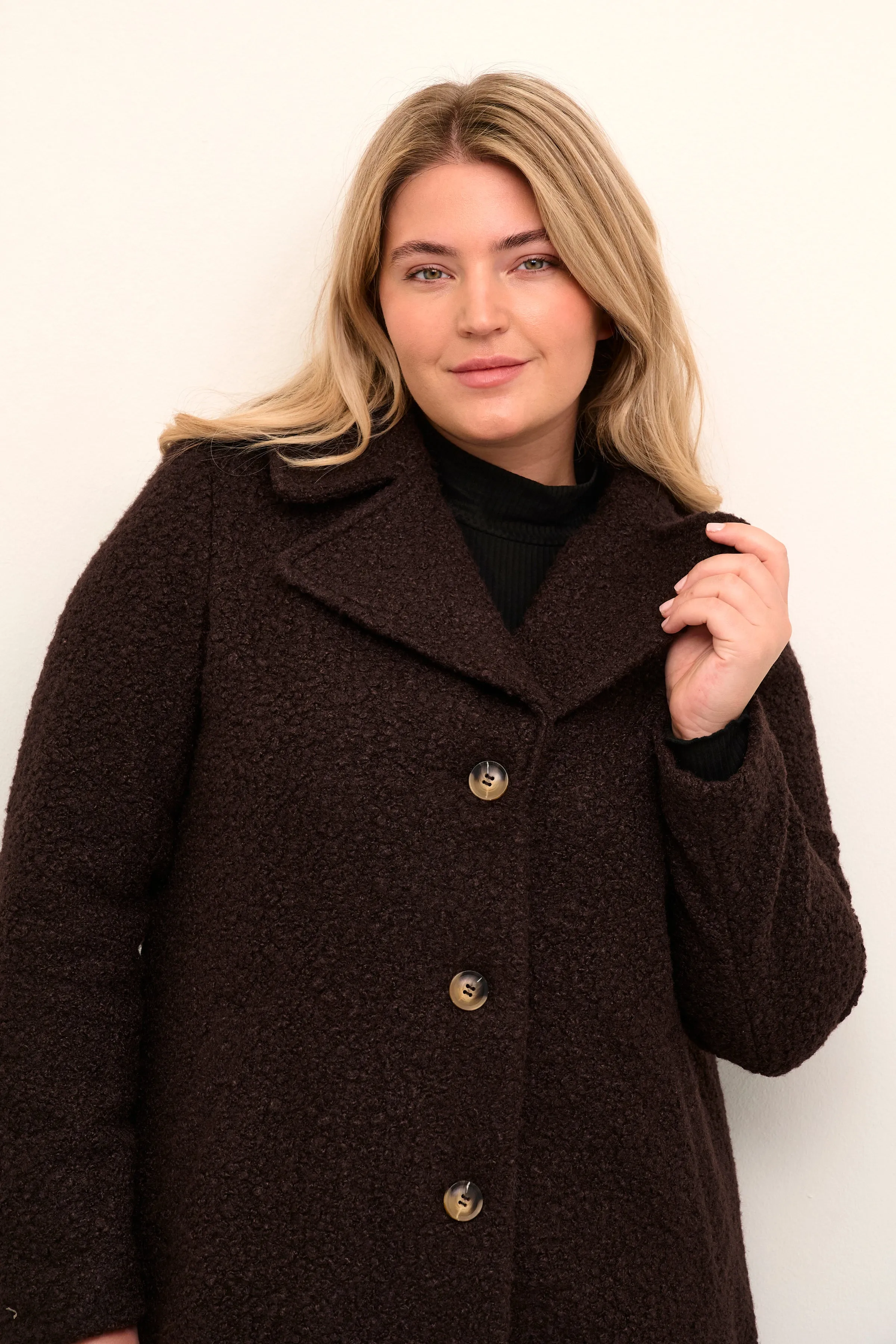 Kaffe Curve Anni Coat in Brown