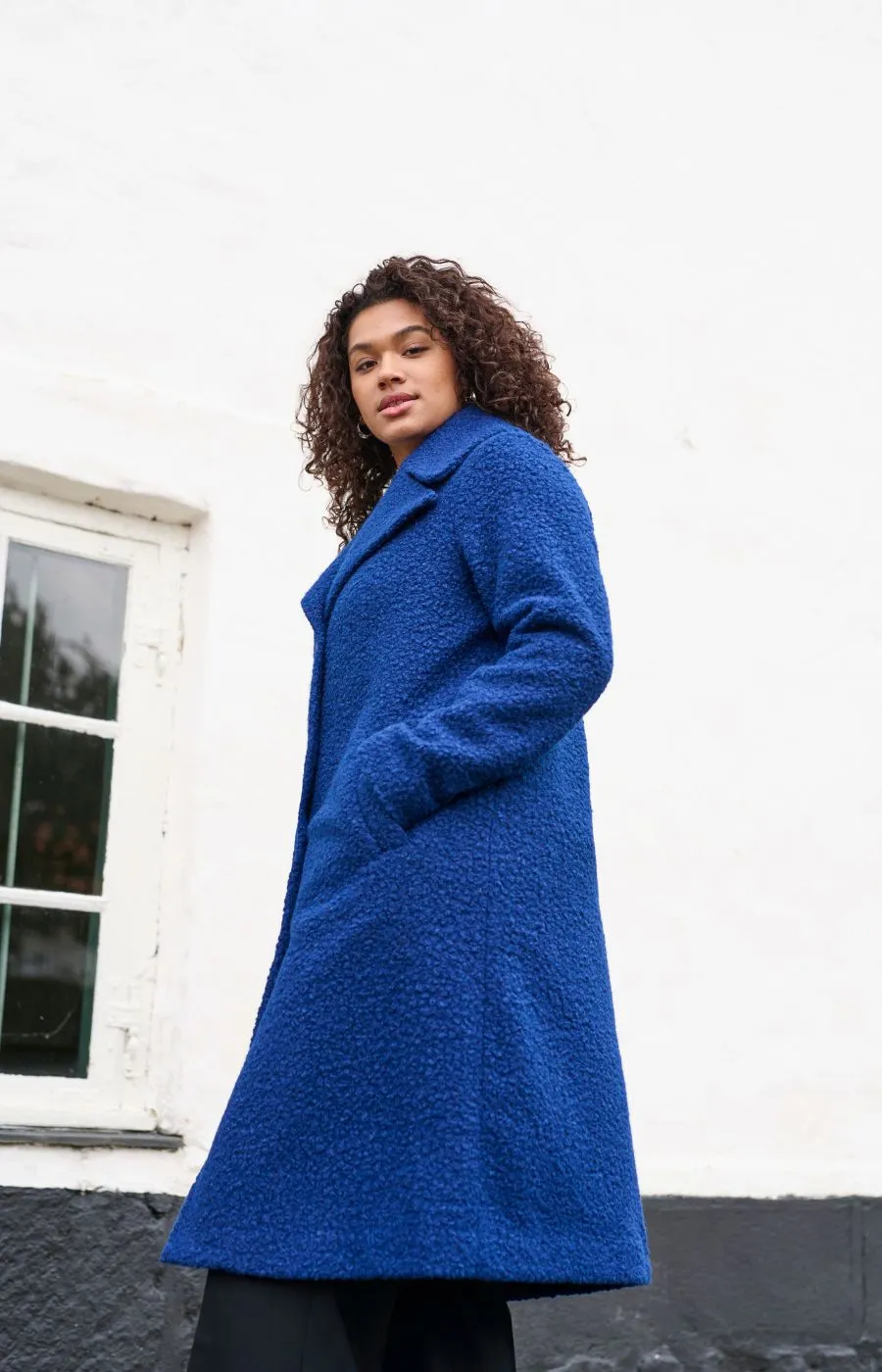 Kaffe Curve Anni Coat in Royal Blue