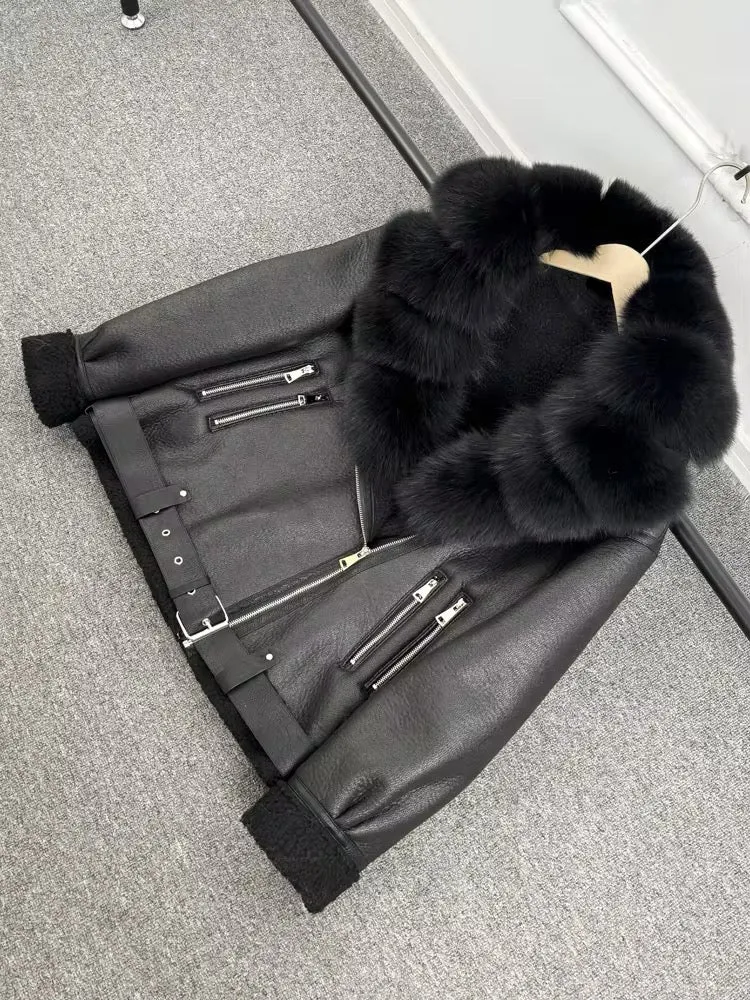 Luxurious Women's Eco-Leather Sheepskin Coat with Natural Fur