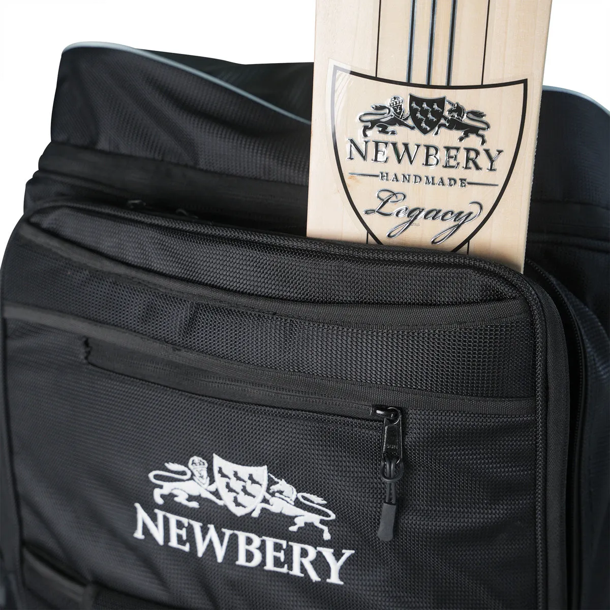 Newbery SPS Wheelie Cricket Duffle Bag