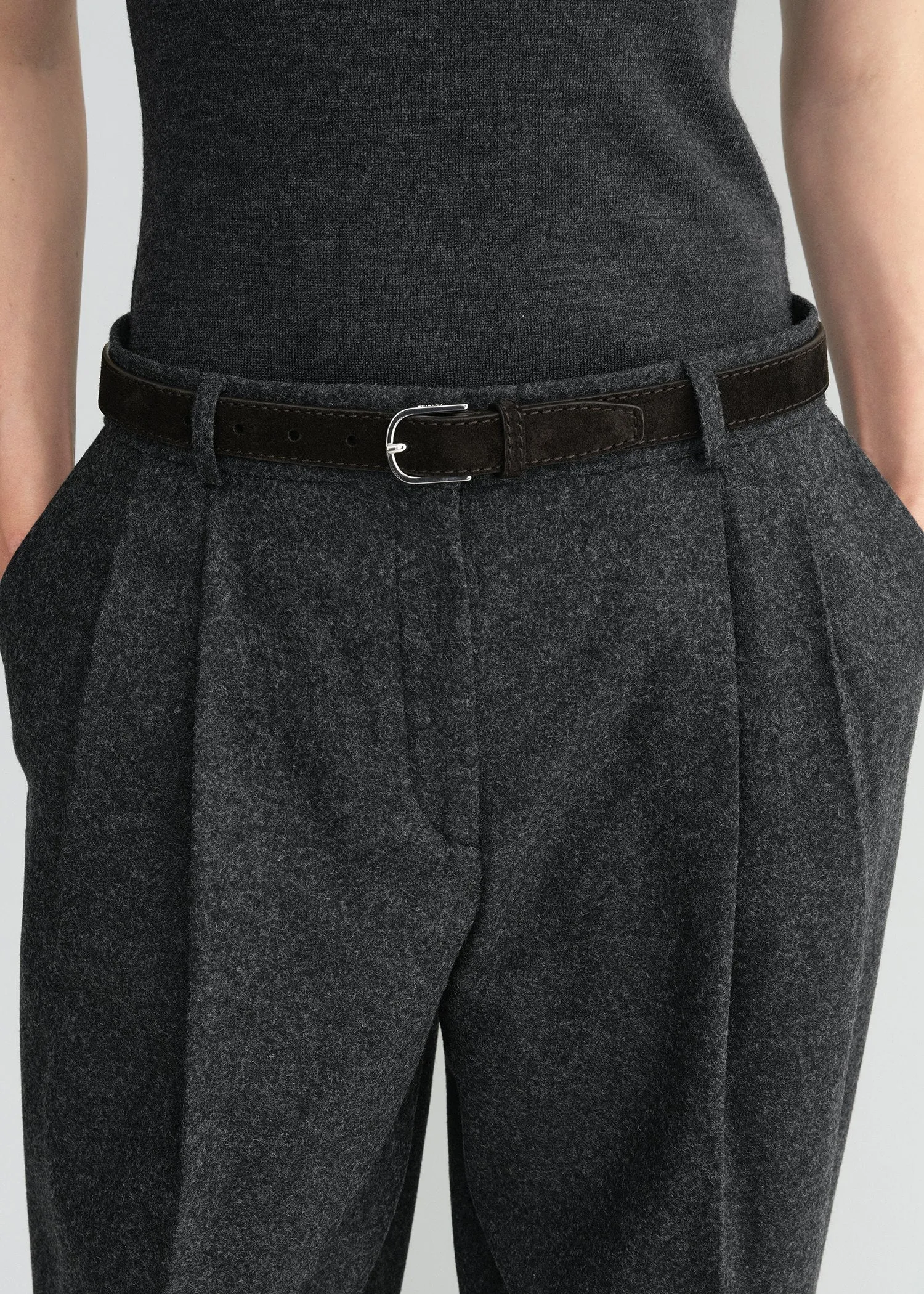 Slim suede trouser belt espresso