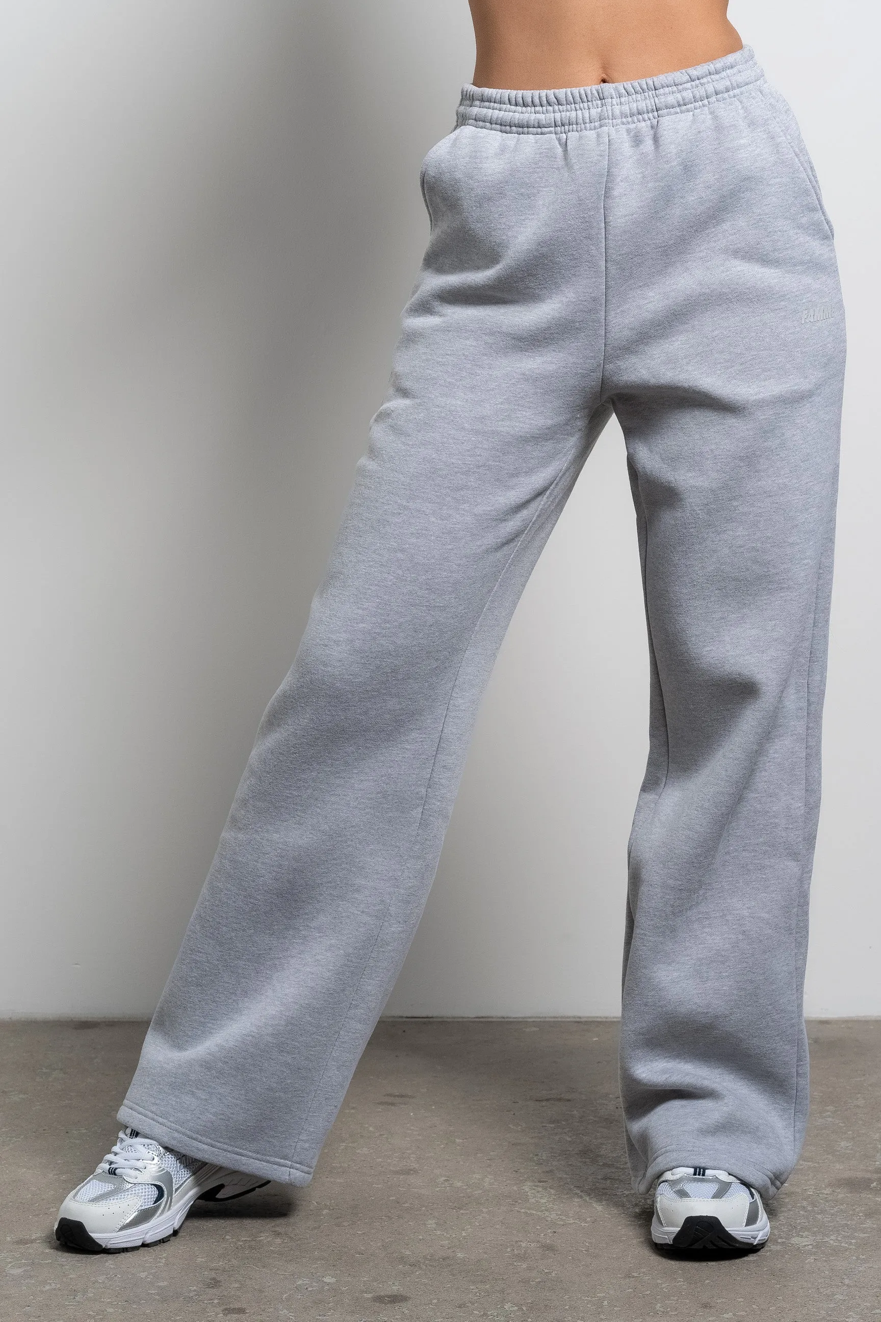 Straight Fit sweatpants