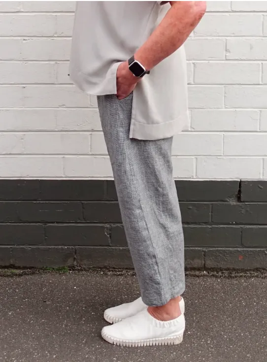 Style Arc - Bob Woven Pants - Size 18-30