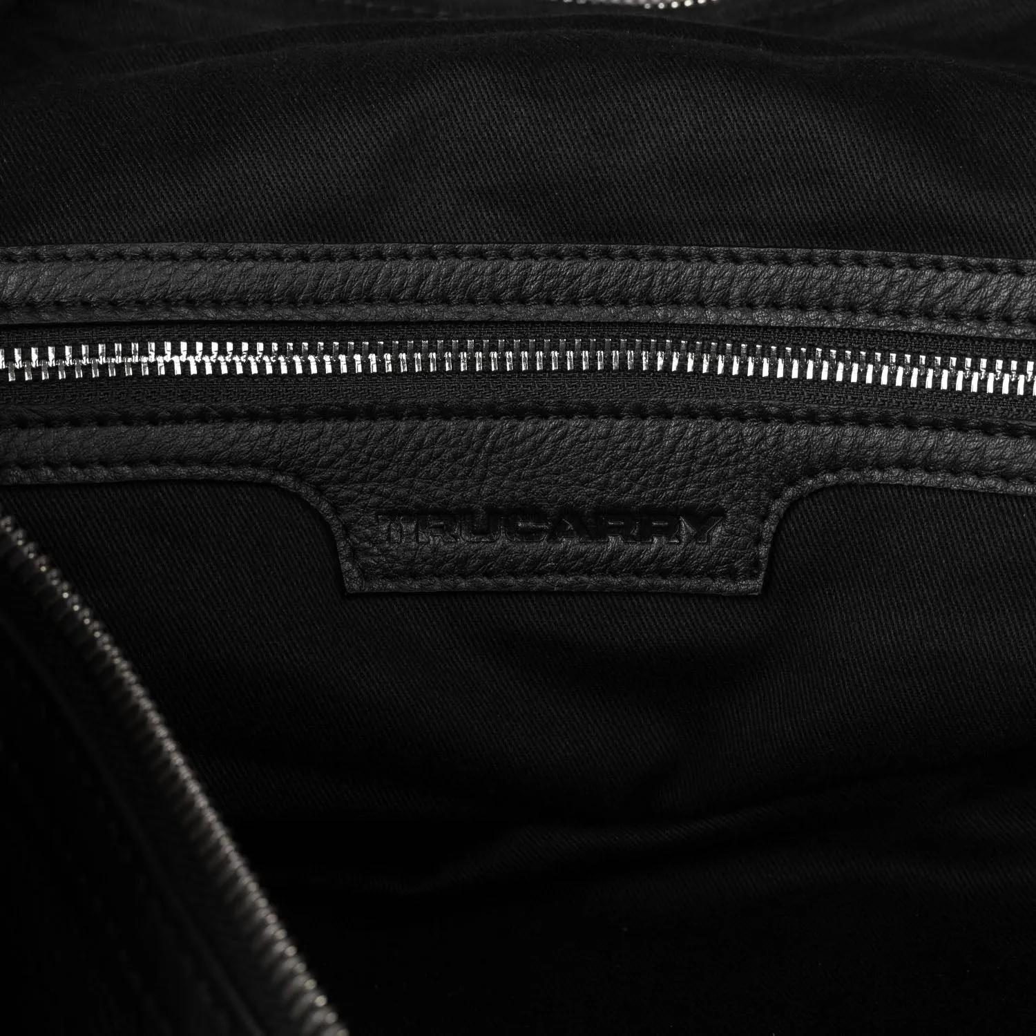 The Darrio Black Leather Duffle Bag