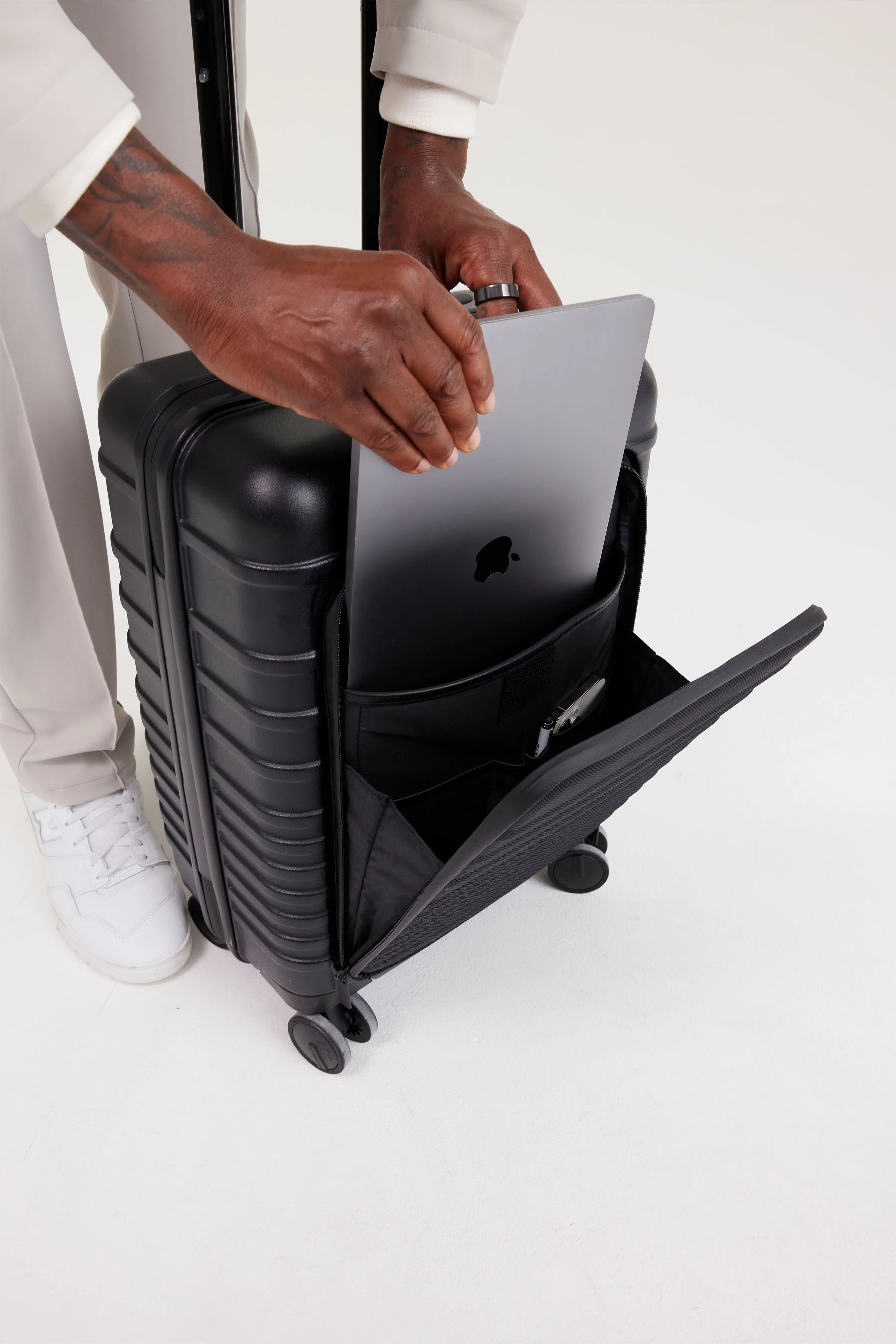 The Front Pocket Carry-On Roller in Black